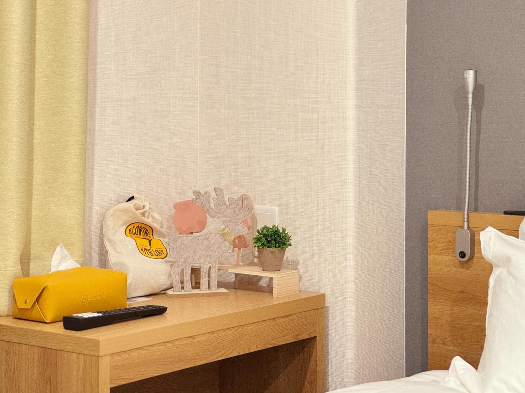 Fawn Hotel Osaka Kamer foto